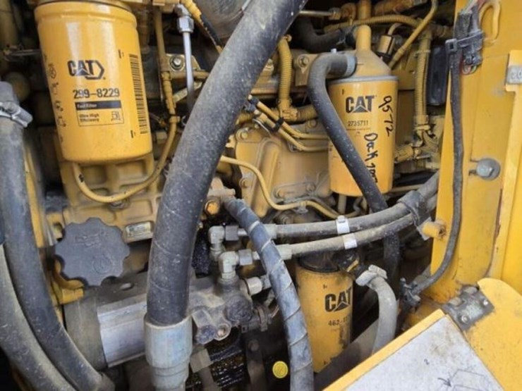 2010-caterpillar-924h-image-20