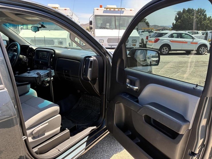 2019-chevrolet-silverado-1500-image-10