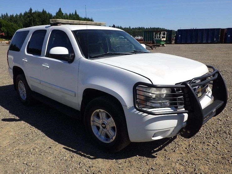 2008-chevrolet-tahoe-image-3