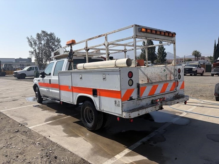 2002-ford-f350-image-4