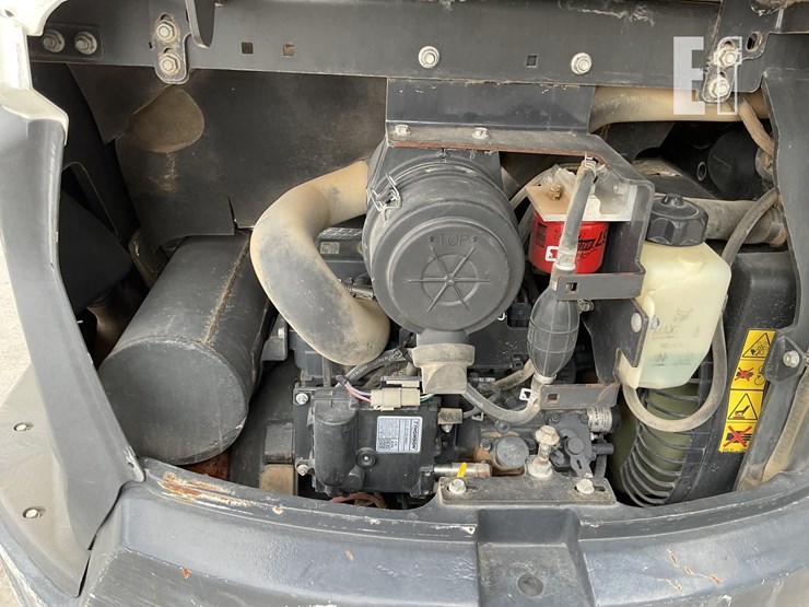 2019-bobcat-e32i-image-17