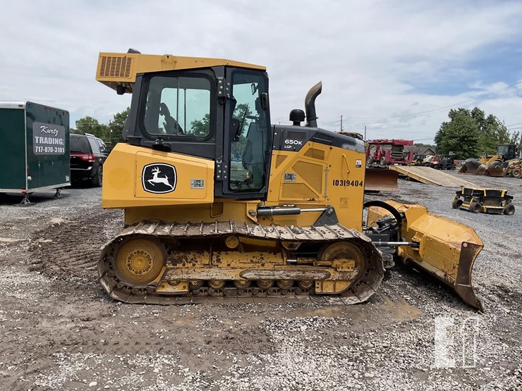 2021-deere-650k-lgp-image-5