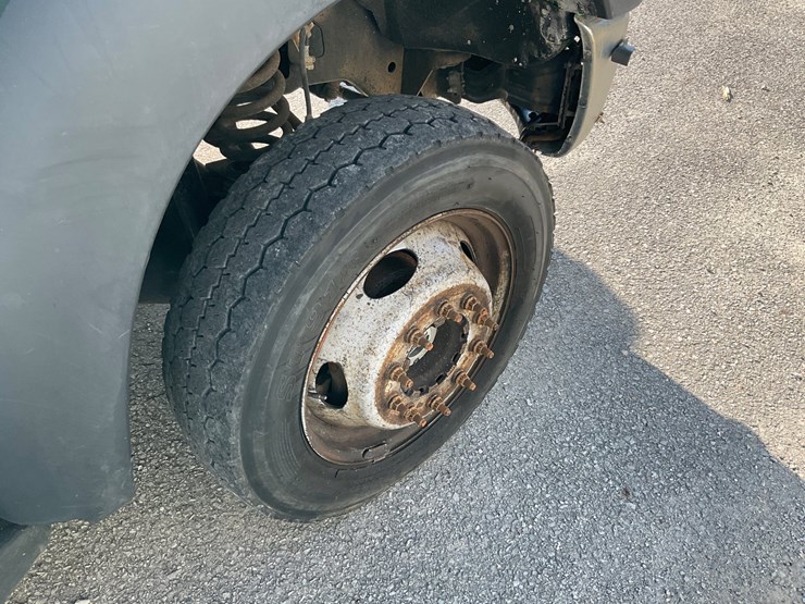 2013-ford-f450-image-9