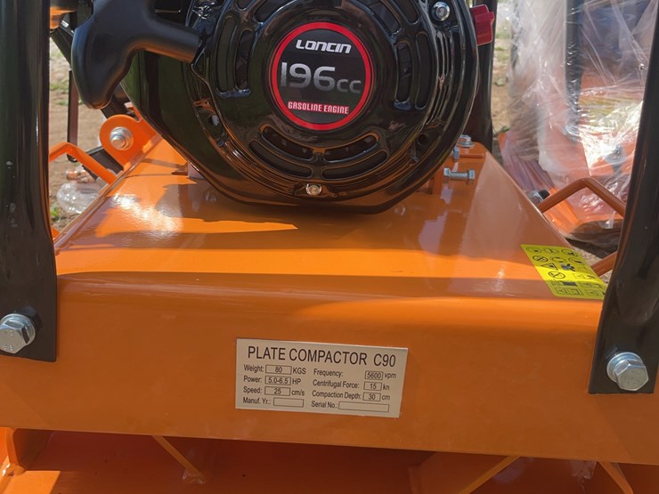 loncin-plate-compactor-c90-image-6