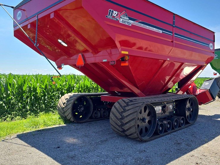2021-j&m-1112-x-tend-series-grain-cart,-roll-tarp,-1,150-bushel,-storm-tracker-hd-oil-hub-tracks,-big-1000pto,-extended-reach,-hyd.-adjust-spout,-bullet-auger,-20''-auger,-scales,-s/n--1803329-image-5