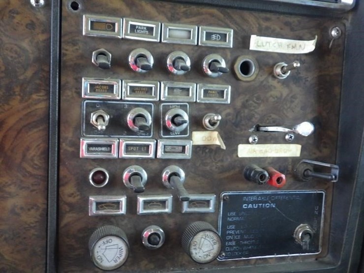 1988-kenworth-t600-image-43