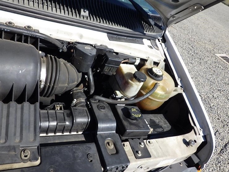 2007-utility-van-image-24