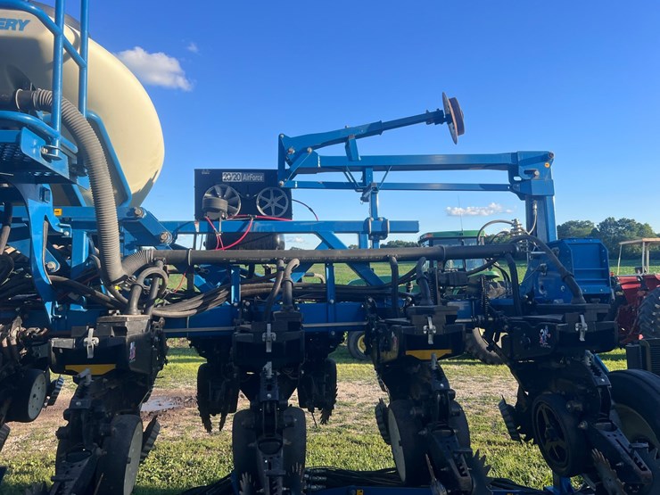 kinze-3600-image-31
