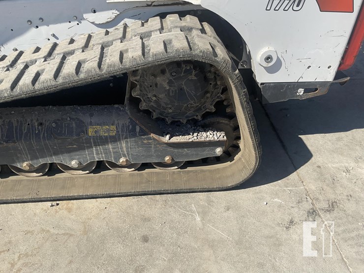2023-bobcat-t770-image-10