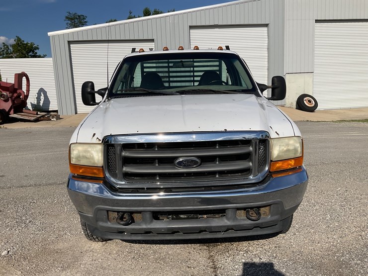 2001-ford-f350-image-2
