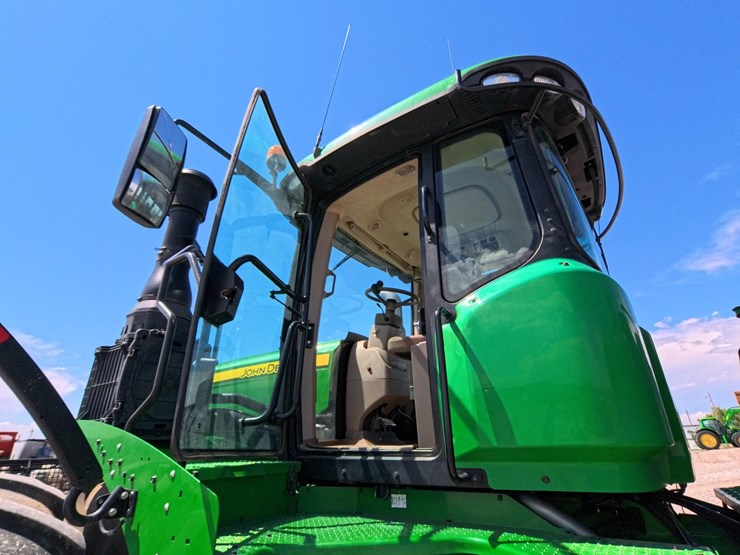 2022-john-deere-9520r-image-43