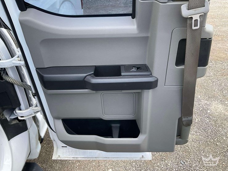 2019-ford-f150-image-19