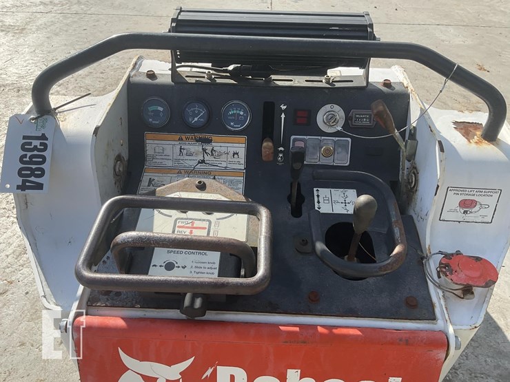 2005-bobcat-mt52-image-15