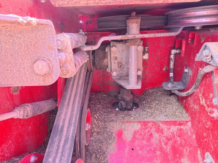 massey-ferguson-1383-image-33