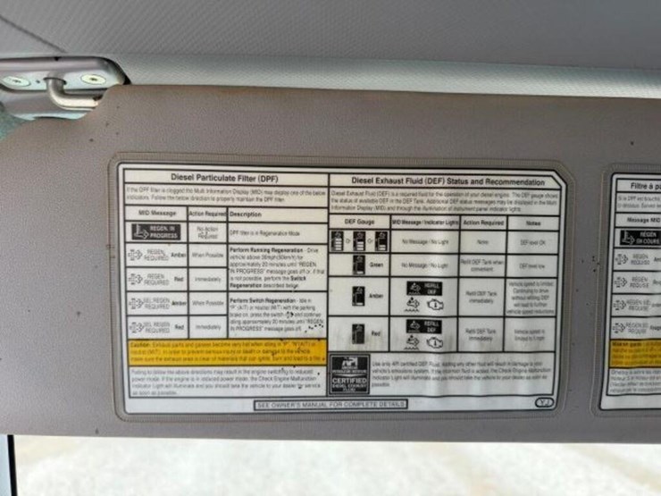 2015-isuzu-nrr-image-21
