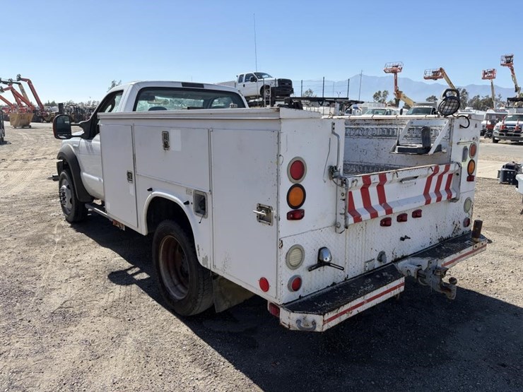 2006-ford-f450-image-4