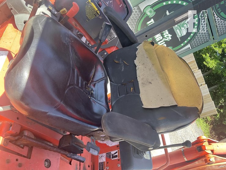 2014-kubota-l45-image-11