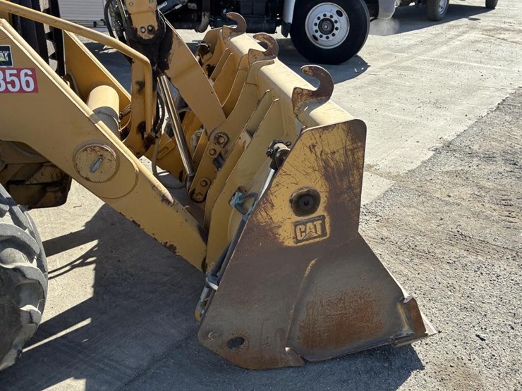 2014-caterpillar-430e-image-9