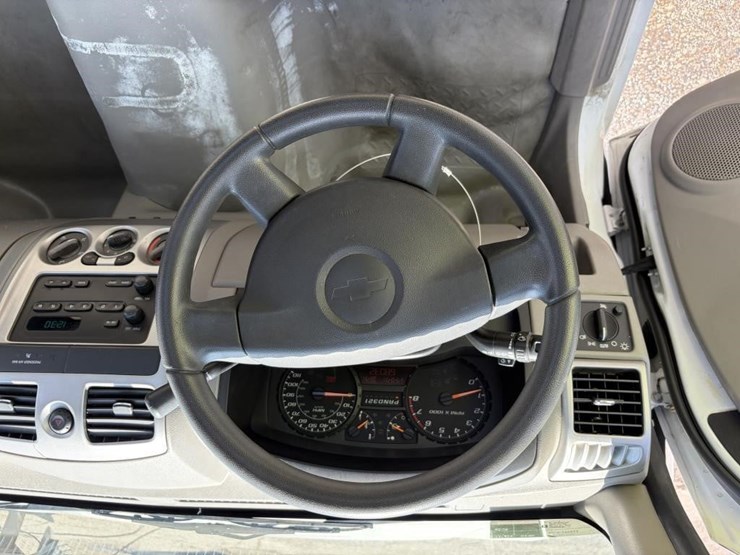 2008-chevrolet-colorado-image-11