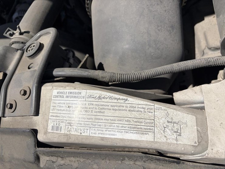 2004-ford-f250-image-9