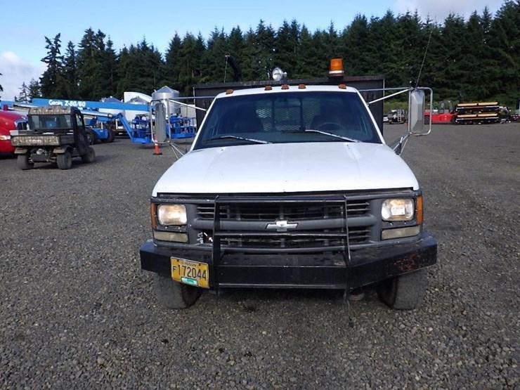 1997-chevrolet-3500-image-2