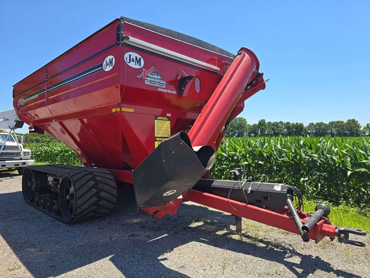 2021-j&m-1112-x-tend-series-grain-cart,-roll-tarp,-1,150-bushel,-storm-tracker-hd-oil-hub-tracks,-big-1000pto,-extended-reach,-hyd.-adjust-spout,-bullet-auger,-20''-auger,-scales,-s/n--1803329-image-3