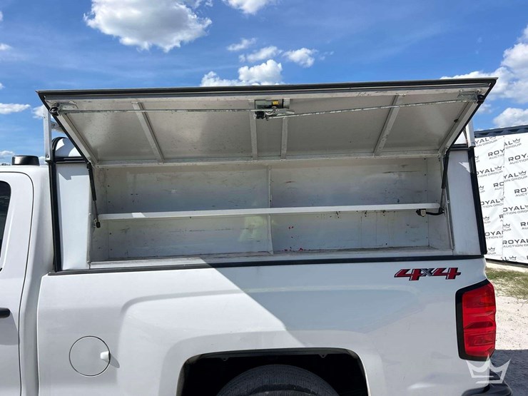 2019-chevrolet-silverado-1500-image-22
