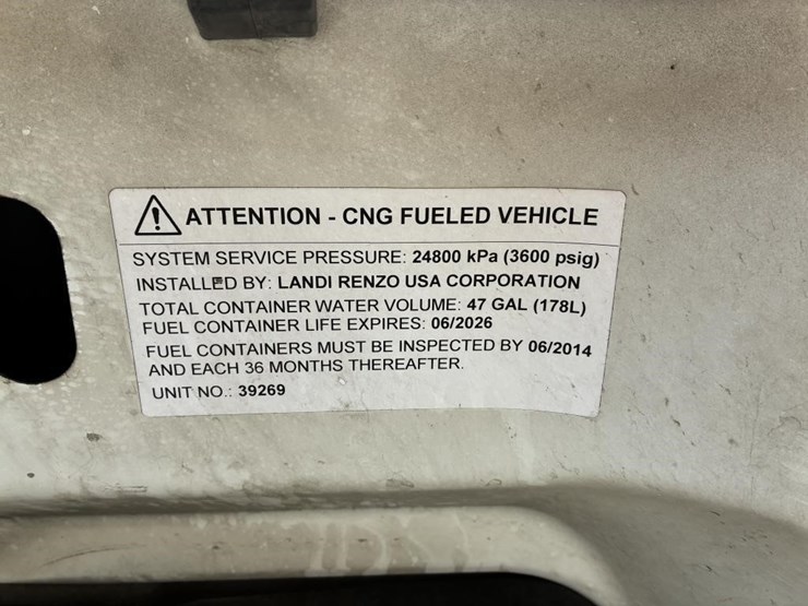 2011-chevrolet-silverado-2500-image-9
