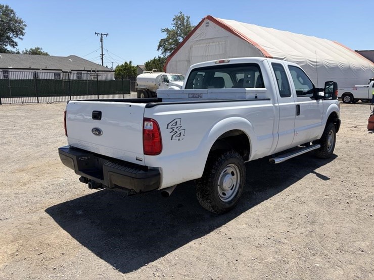 2011-ford-f250-image-3