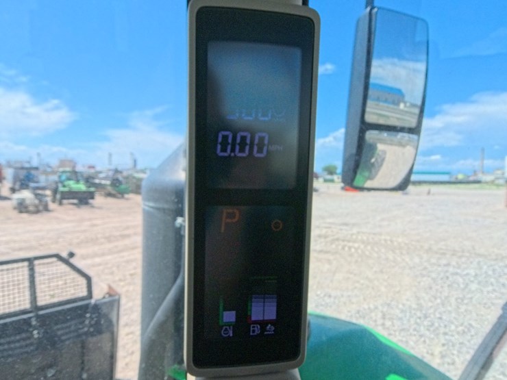 2022-john-deere-9520r-image-52
