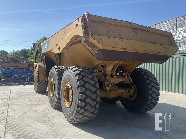 2019-caterpillar-745-image-2