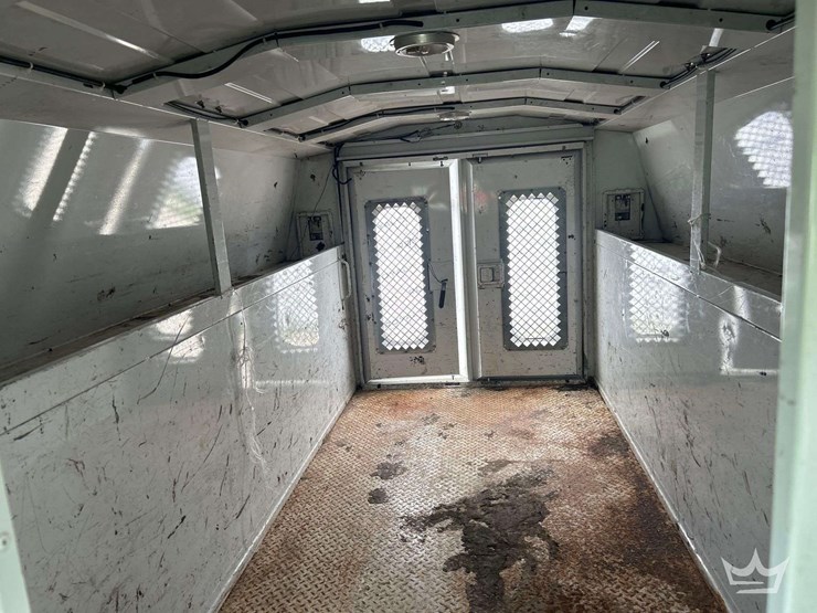 2006-chevrolet-express-knapheide-kuv-enclosed-service-van-image-22