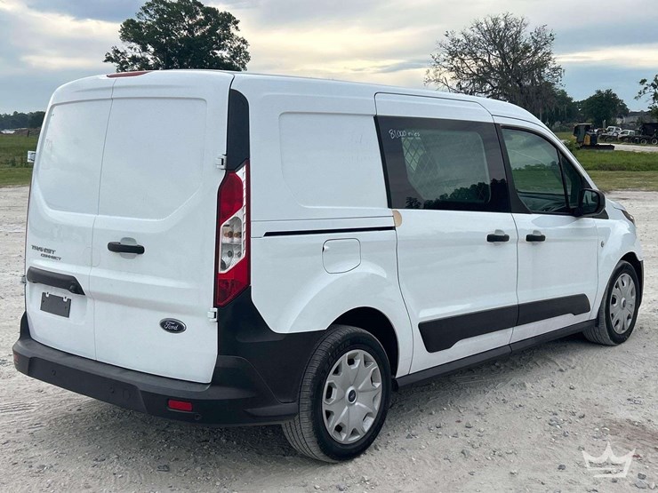 2022-ford-transit-connect-image-3
