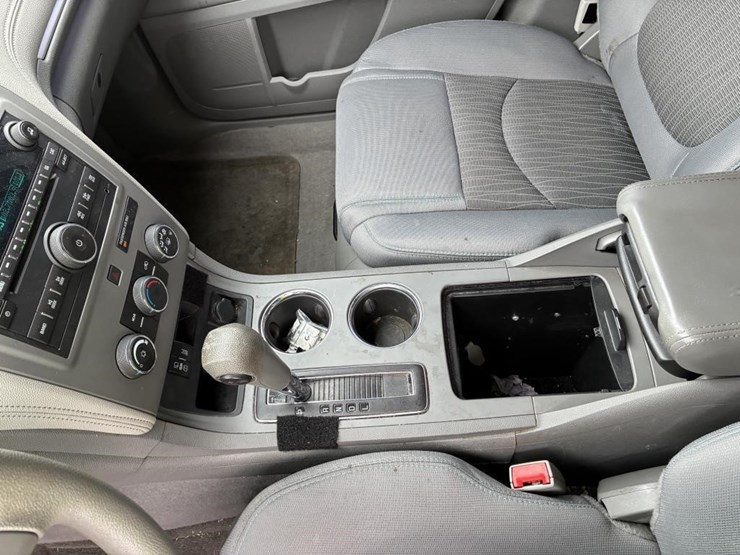 2014-chevrolet-traverse-image-19