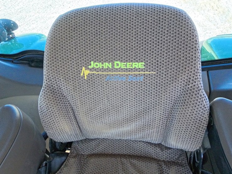 john-deere-8285r-image-27