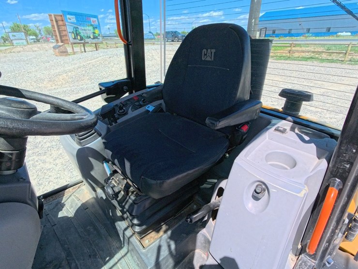 2014-caterpillar-907h2-image-22