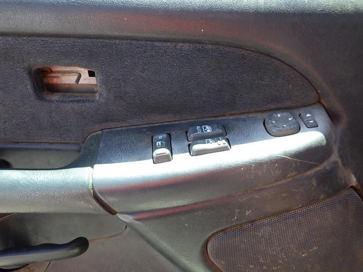 1999-chevrolet-1500-image-25