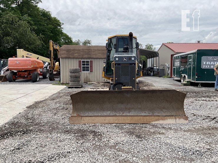 2021-deere-650k-lgp-image-7