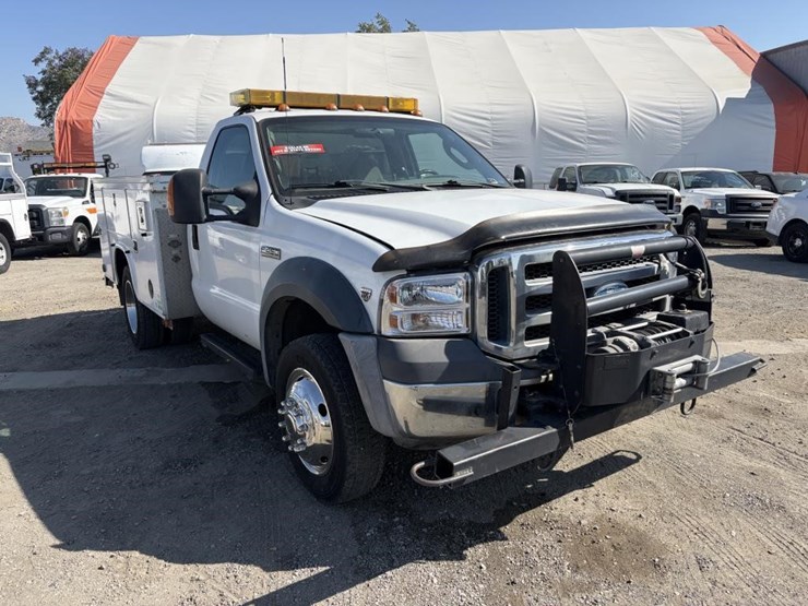 2006-ford-f450-xl-image-2