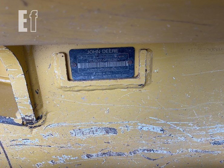 2021-deere-650k-lgp-image-19