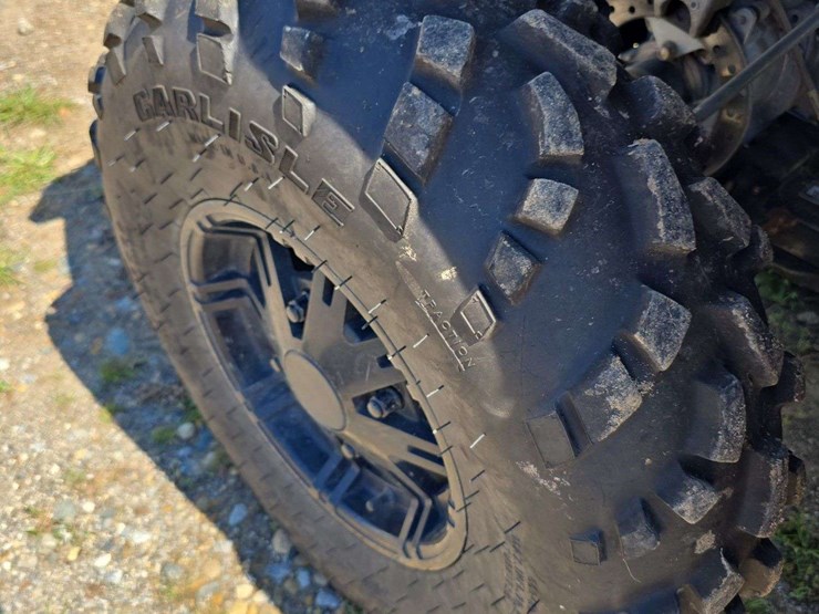 2011-can-am-500-v-twin-four-wheeler,-4wd,-5,149-miles,-brp-seat-add-on-and-storage,-needs-new-left-rear-boot,-other-then-that-good-four-wheeler-image-9