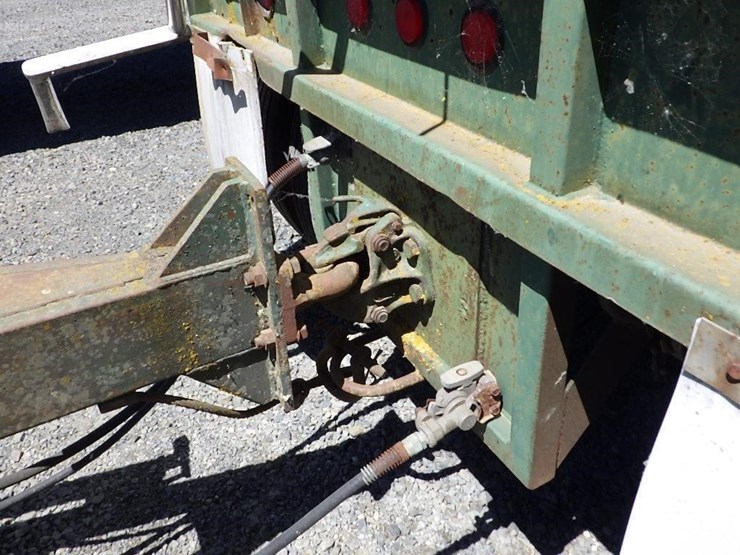 1982-axle-dump-trailer-image-15