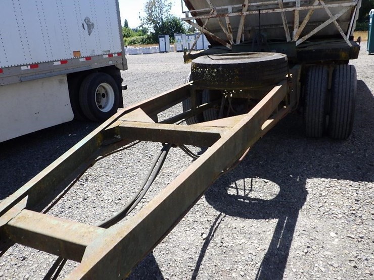 1982-axle-dump-trailer-image-27