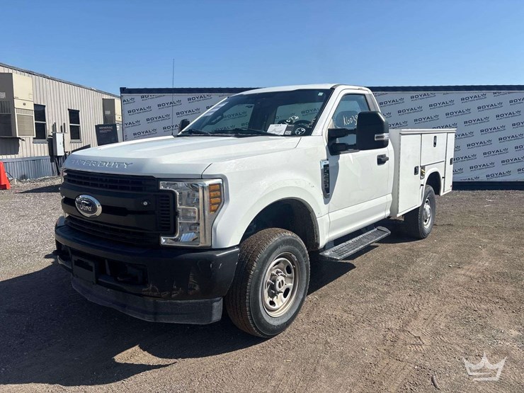 2019-ford-f250-image-1