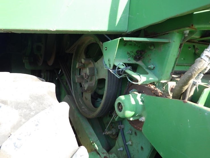 john-deere-9600-image-32