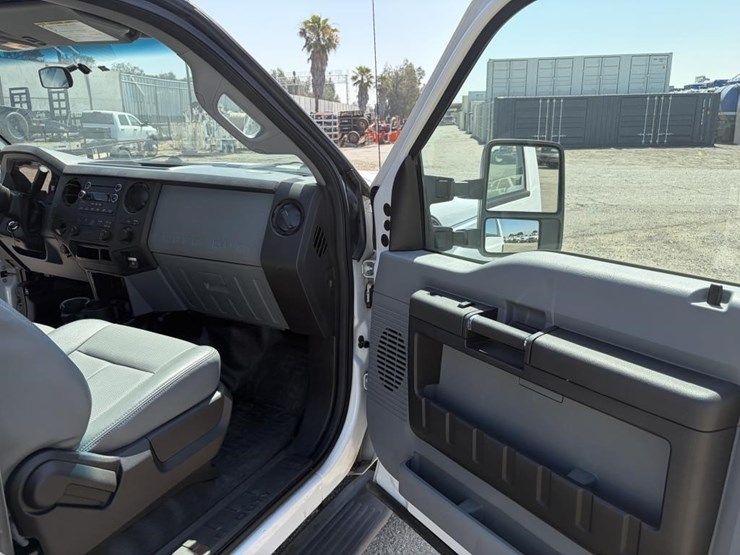 2015-ford-f250-image-10