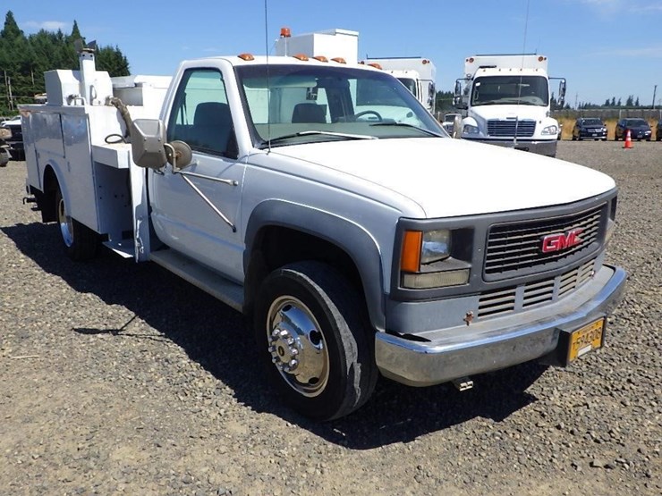 1997-gmc-sierra-3500-image-3