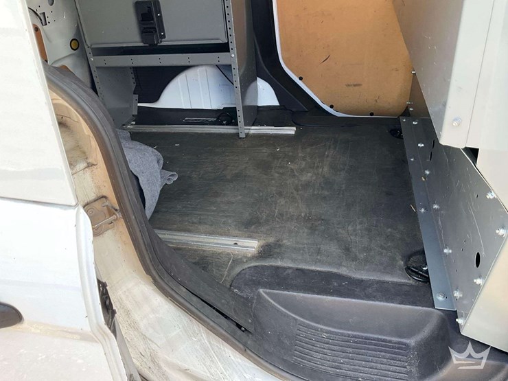 2016-ford-transit-connect-image-26