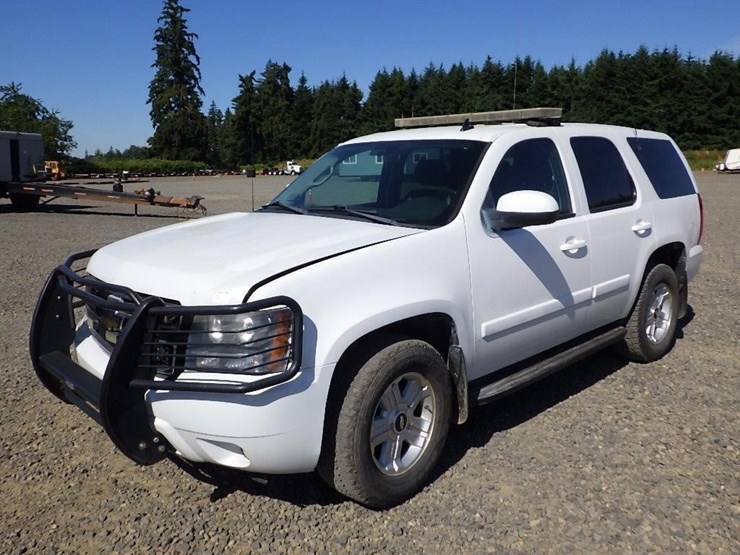 2008-chevrolet-tahoe-image-1