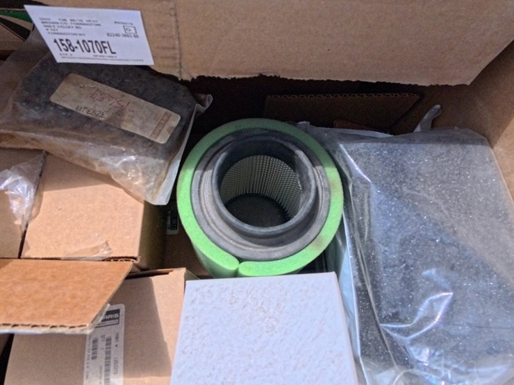 #2021-•-pallet-of-polaris-parts-image-7